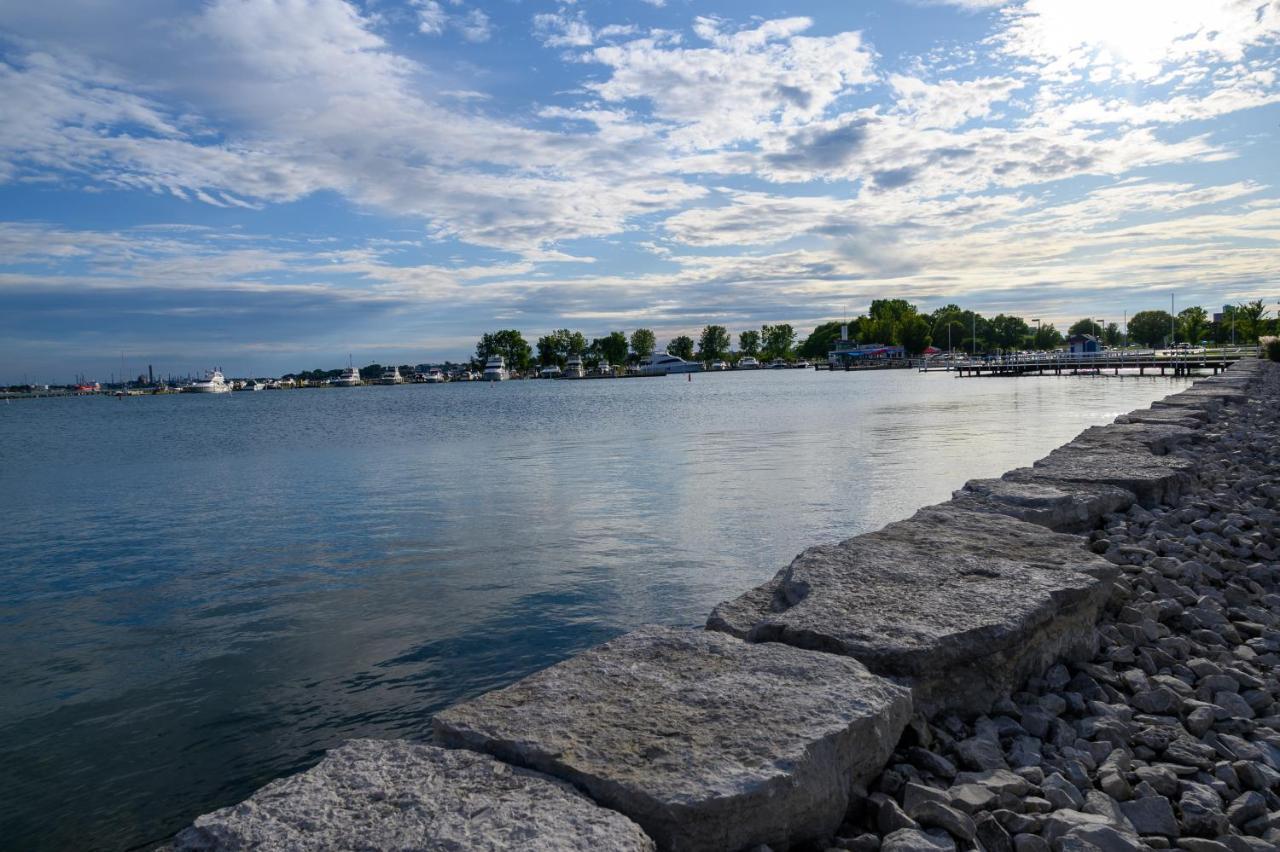 Days Inn By Wyndham Sarnia Harbourfront Eksteriør bilde