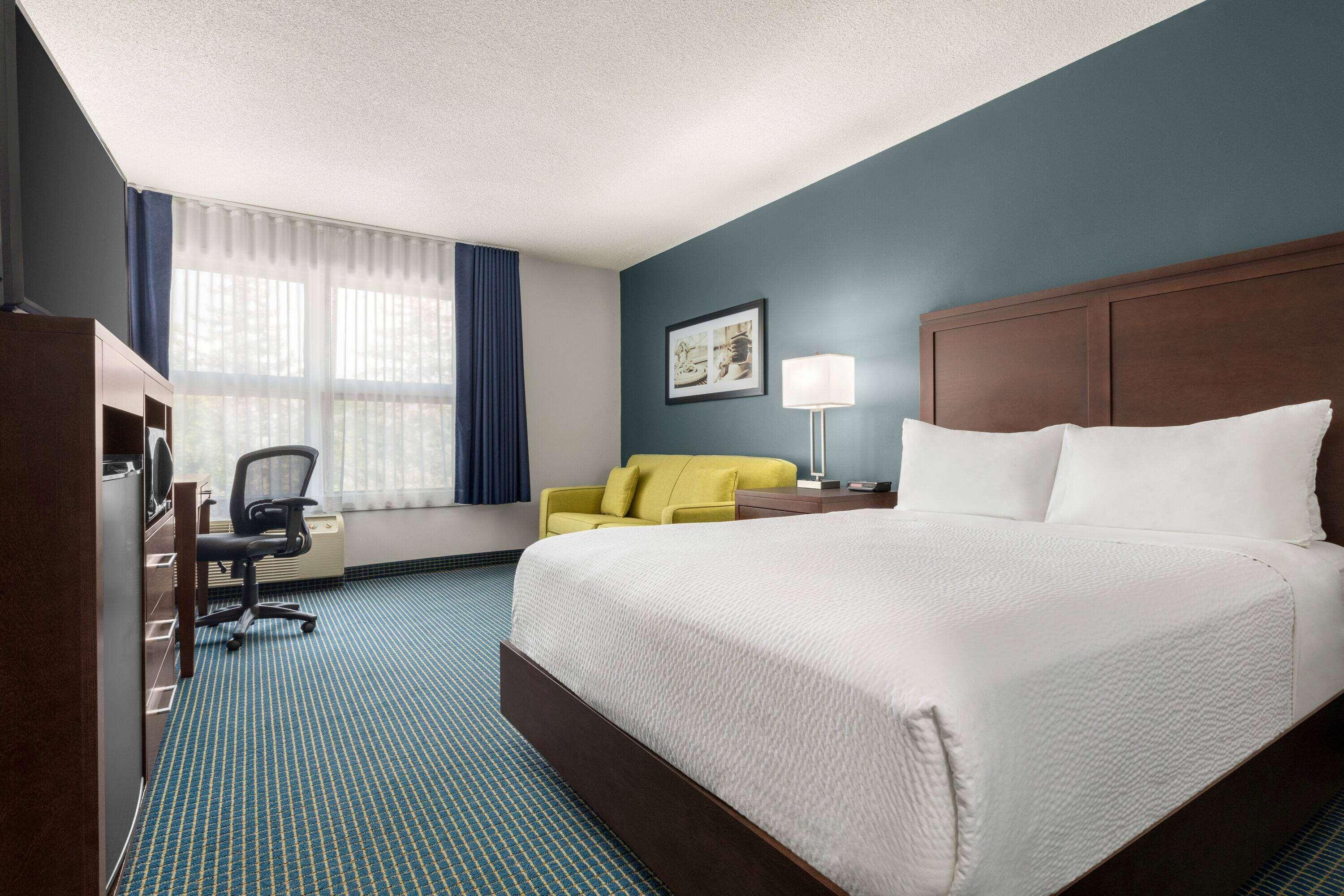 Days Inn By Wyndham Sarnia Harbourfront Eksteriør bilde