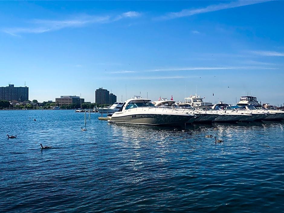 Days Inn By Wyndham Sarnia Harbourfront Eksteriør bilde